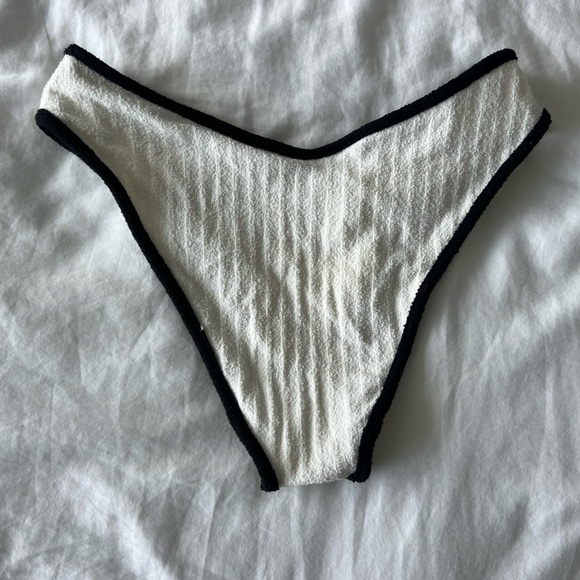 Montce x Olivia Culpo / Cream (Black Binded) Terry Rib Lulu Bikini Bottom - Picture 2 of 5